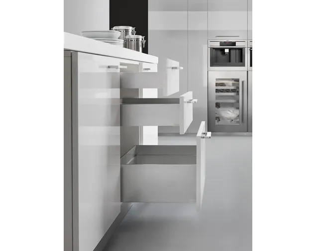 Ścianka boczna szuflady dwuściennej LineaBox, 550mm, H-77mm, Biały Ścianka boczna szuflady dwuściennej LineaBox, 550mm, H-77mm, Biały